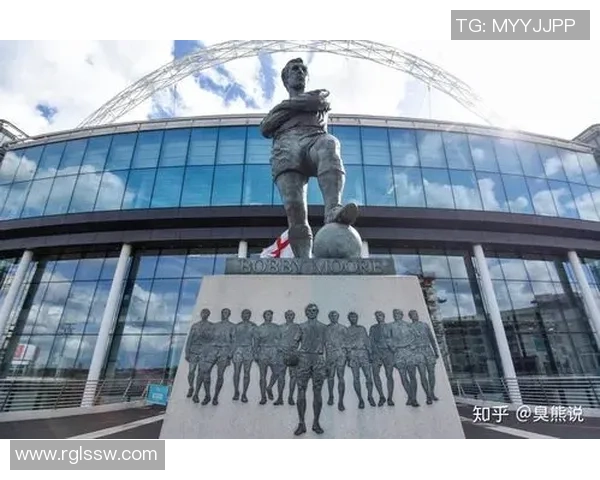 足球博比的传奇旅程与无尽热爱探索足球背后的故事与精神